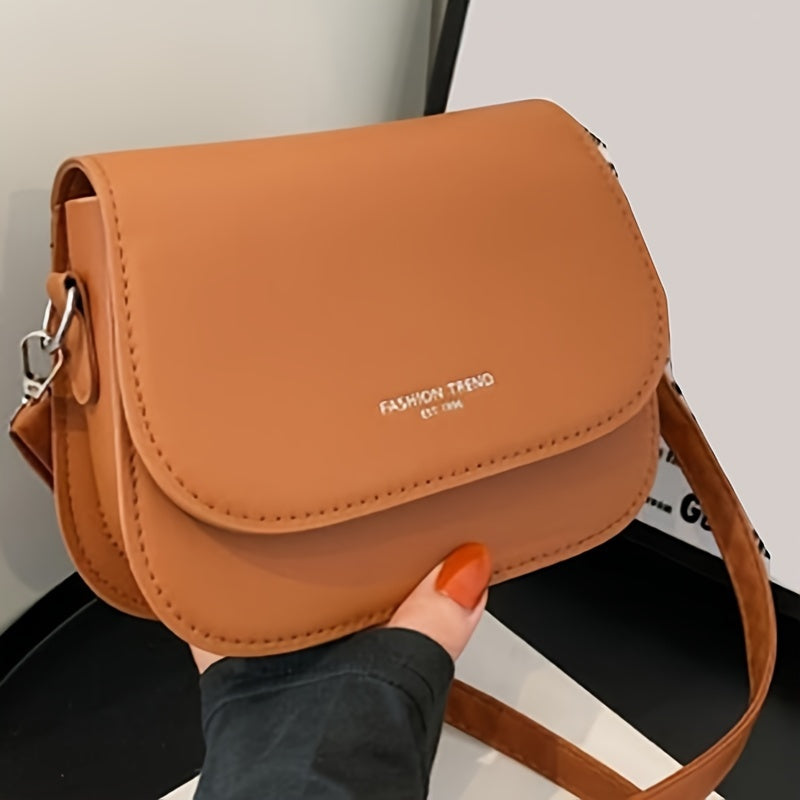[Casual Saddle Bag With Texture] Sleek And Stylish Saddle Bag With A Casual Texture, Simple And Minimalist Design, Can Be Worn On The Shoulder Or Diagonally.