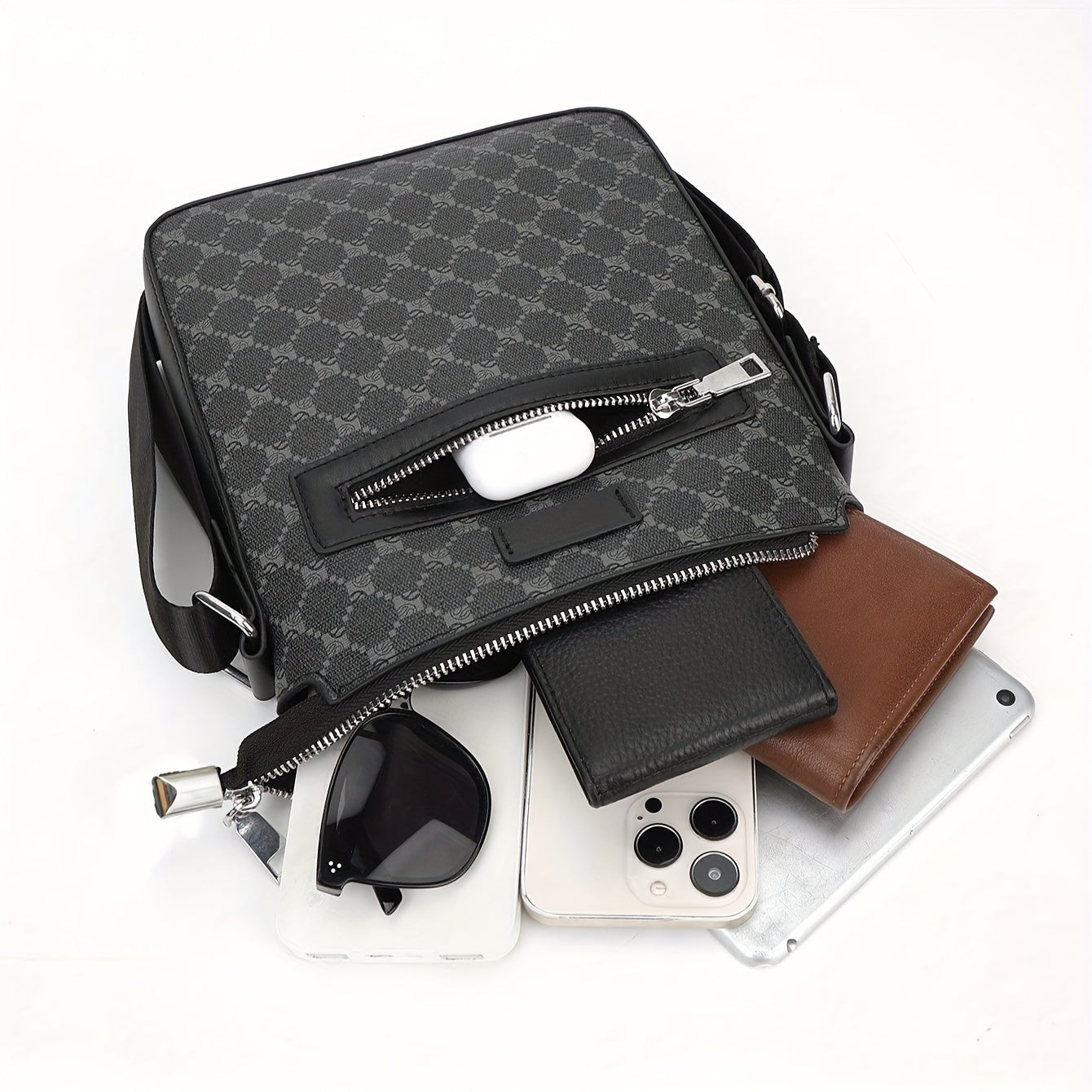 1pc Sleek Mens Business Messenger Bag - Durable, Compact Single-Shoulder Bag for Work & Daily Use
