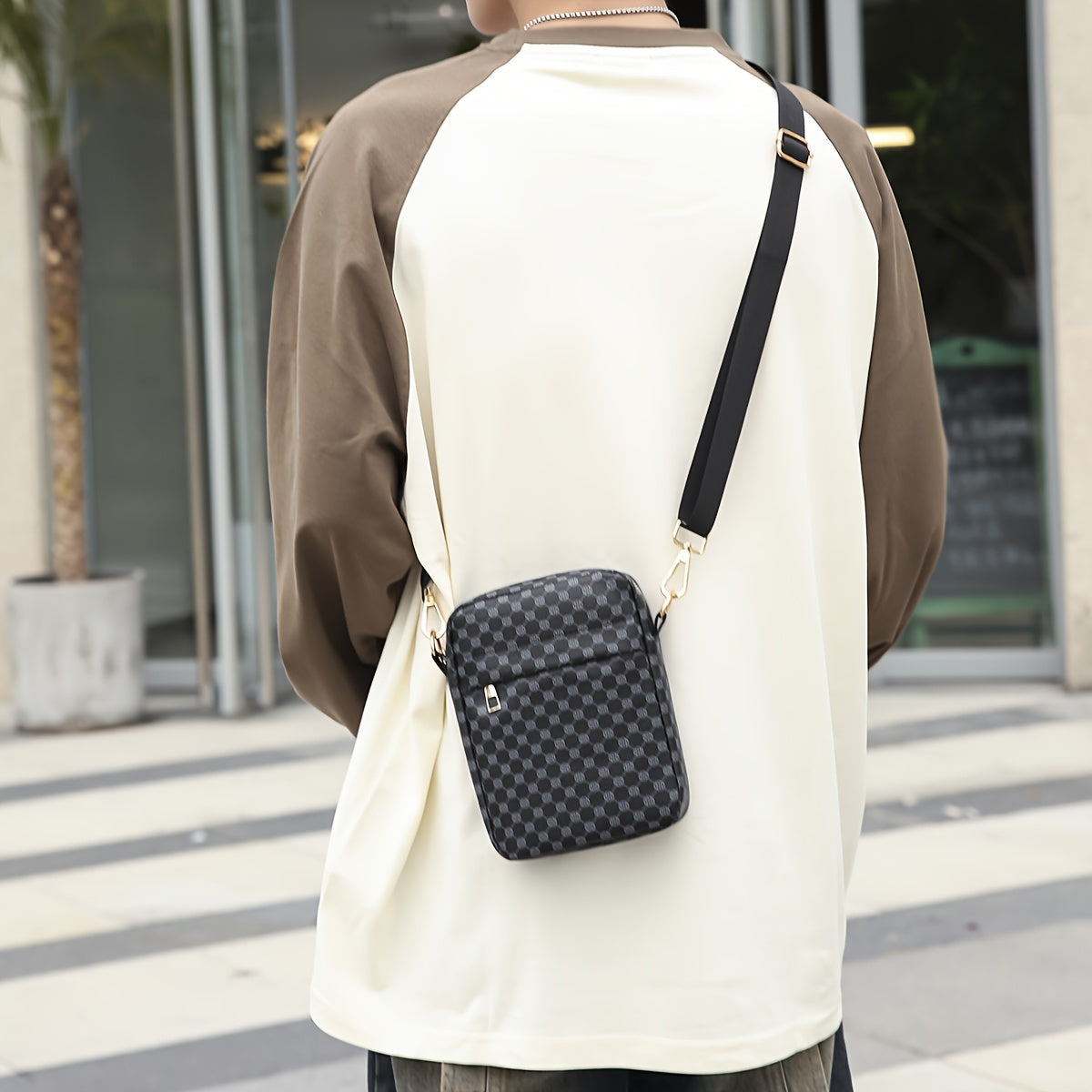 1pc Men's Mini Checkered Print PU Square Bag - Portable Crossbody Bag - For School, Work, Shopping, Travel - Suitable for Men - Perfect Gift for Students & Professionals