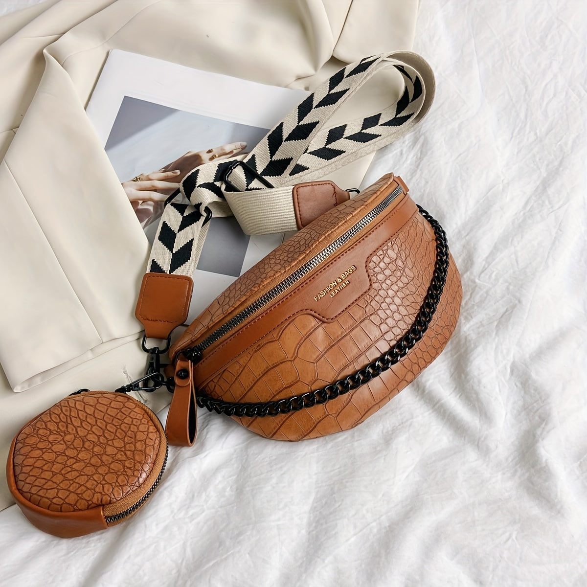 1pc Vintage Arrow Pattern Synthetic Leather Chest Bag with Coin Purse, Zipper Closure, Polyester Lined, Occasion-Themed Crossbody Waist Pack, Secure Coin Purse | Vintage Arrow Design | Synthetic Leather Bag, Crossbody Purse